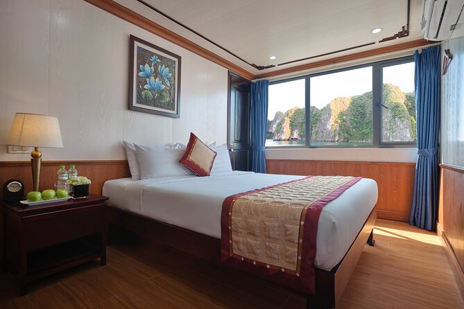 1 night Halong Bay Cruise-Titov Island,Surprise Cave,kayak,meals - Lunch with Incense Burner Island and Fighting Cock Islet