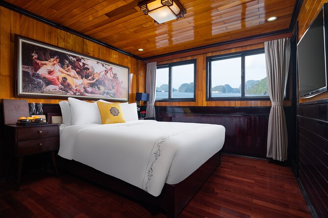 1 night Halong Bay Cruise-Titov Island,Surprise Cave,kayak,meals - Sunset, dinner, and an evening on the boat
