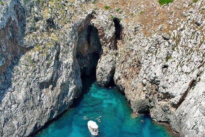 3 Hour Group Tour by Boat to the Caves of Santa Maria di Leuca - The aperitivo at the end
