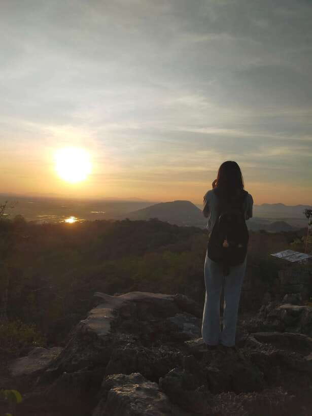 A Day TukTuk Bambootrain, Banan, Killing & Bat Caves, Sunset - Phnom Sampov and the Killing Cave