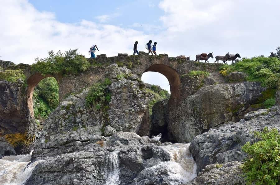 Addis Ababa: Debre Libanos, Blue Nile Gorge, and Cave Tour - Portuguese Bridge and the Blue Nile Gorge deliver the big views