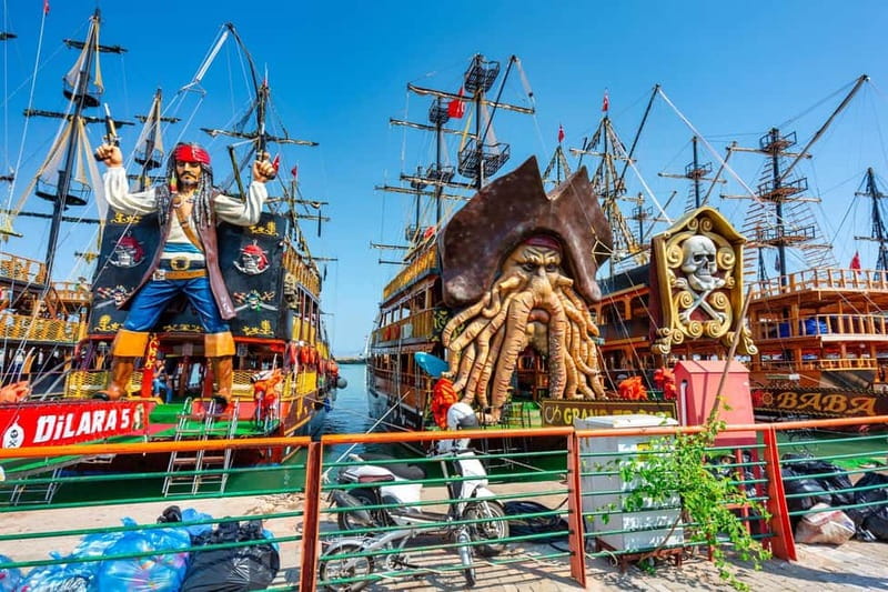 Alanya: Full-Day City Tour with Sunset Views, Beach, & Caves - Alanya Castle and the cable-car ride