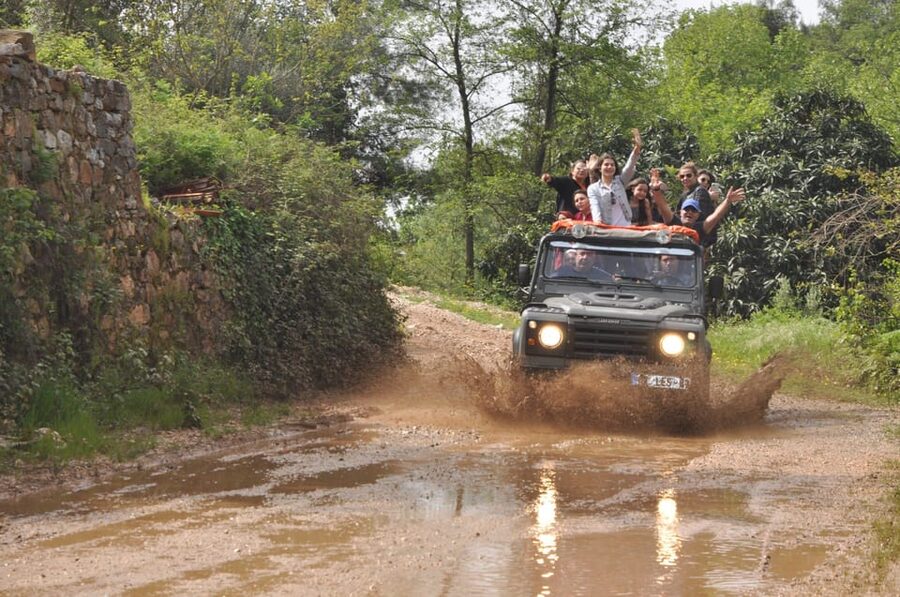 Alanya: Jeep Tour with Dim Cave, Waterfall with Dimcay Lunch - Off-road roads and the water-play section