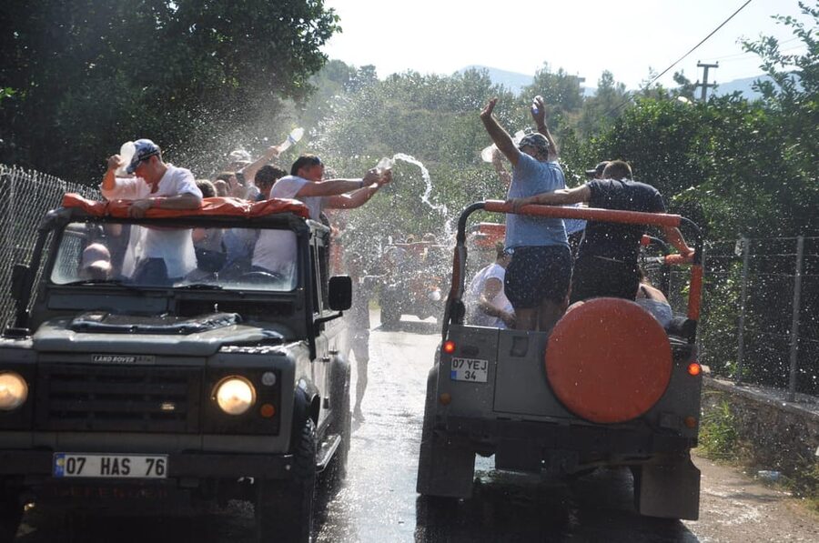 Alanya: Jeep Tour with Dim Cave, Waterfall with Dimcay Lunch - The return ride and what seven hours feels like