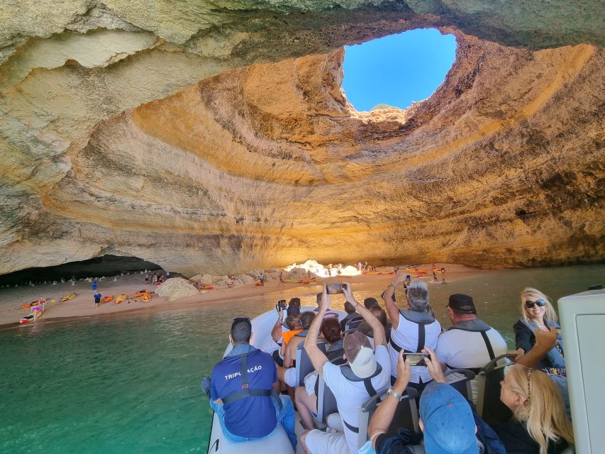 Albufeira: Benagil Cave and Dolphin Sightseeing Boat Cruise - Senhora da Rocha and its golden coves