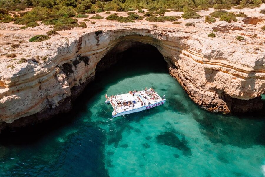 Albufeira: Caves and Coastline Catamaran Cruise to Benagil - Who should book this catamaran cruise?