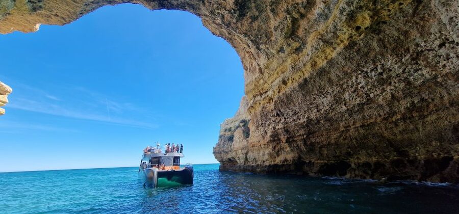 Albufeira: Coastline and Benagil Caves Tour by Catamaran - Setting out from Albufeira Marina