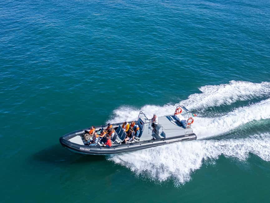 Albufeira: Dolphins & Benagil Caves RIB Tour - The first 20 minutes: speed along the Algarve coast