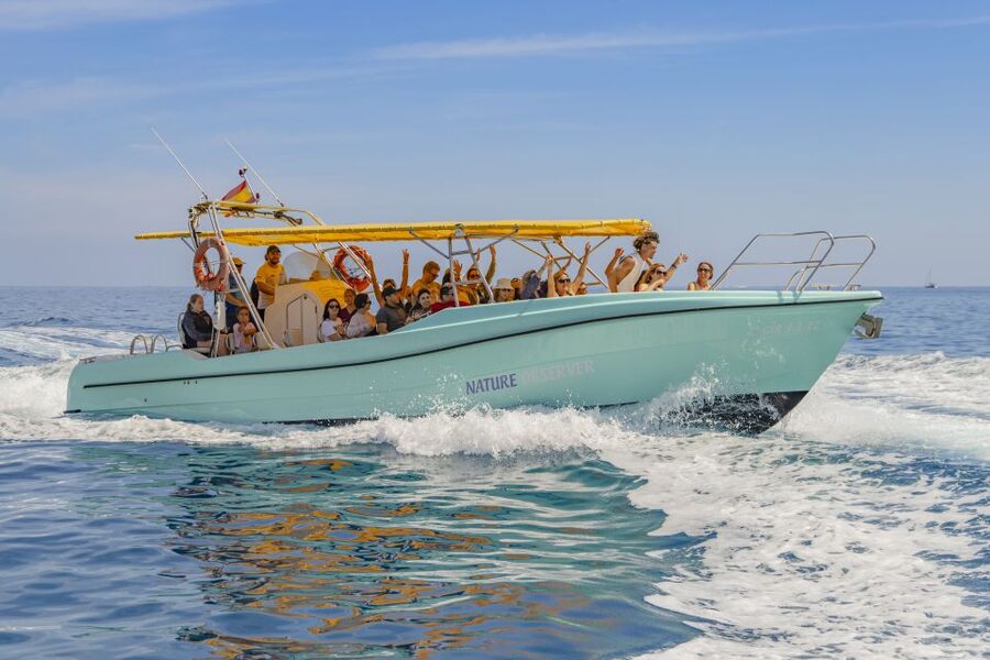 Alcudia: Coll Baix Beach & Sea Caves Cruise with Snorkeling - A short boat trip with a proper swimming stop