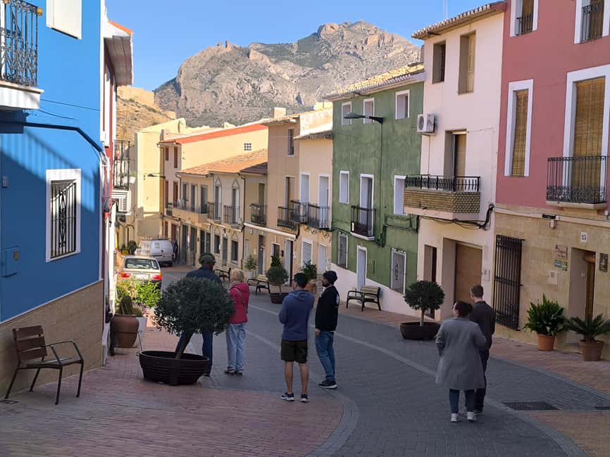 Alicante: Canelobre Caves & Busot – Local Guided Tour - Who will enjoy this tour most?
