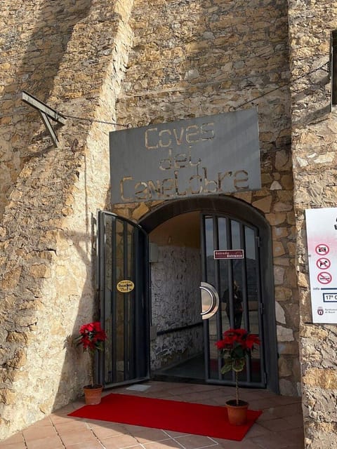 Alicante: Canelobre Caves & Busot Tour including transfer - Busot: the old church, castle ruins, and musical instruments