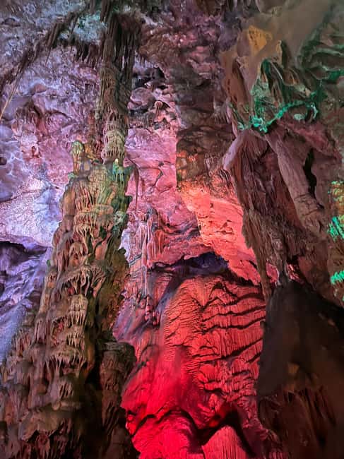 Alicante: Spain's highest cave with transfer included - Busot, a quiet village with mountain views