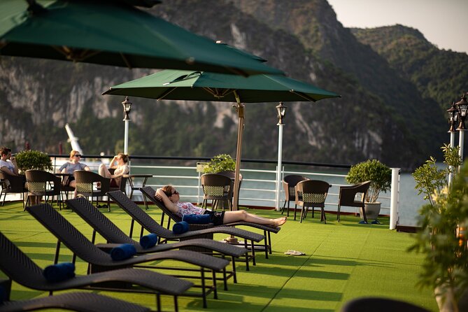 All-Inclusive 2 Day/1 Night Halong Luxury Cruise, Meals, Cave, Kayaking,Swimming - Thien Canh Son Cave and Bai Tu Long Bay