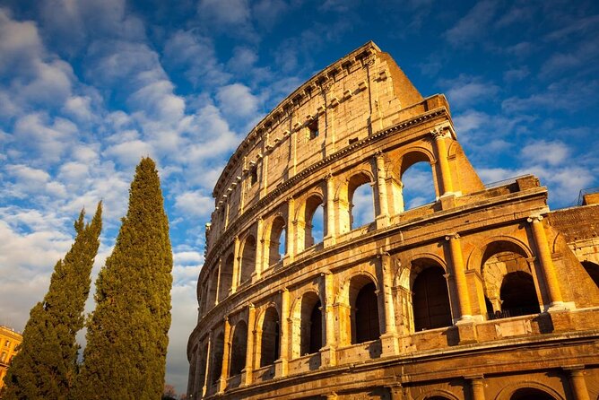 Ancient Rome and Colosseum Private Tour with Underground Chambers and Arena - Palatine Hill in 30 minutes