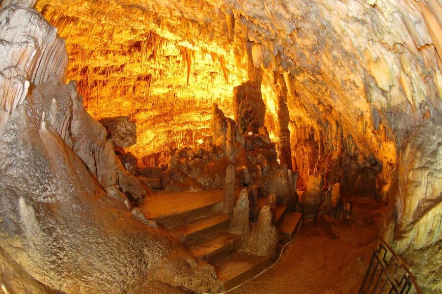 Argostoli: Melissani & Drogarati Cave Tour with Wine Tasting - Why this tour works well from Argostoli
