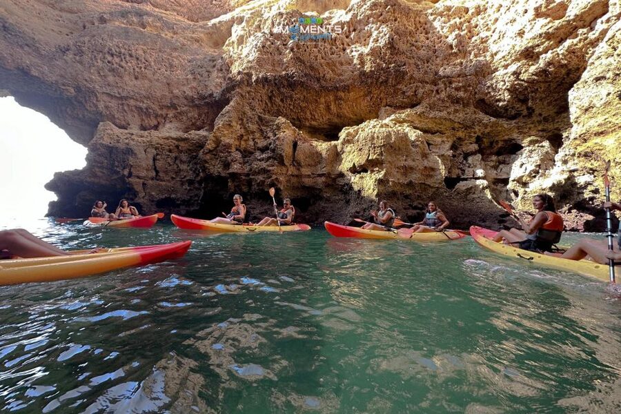 Armação de Pêra: 2-Hour Wild Beaches and Caves Kayak Tour - Gruta da Cova Redonda and Praia da Cova Redonda