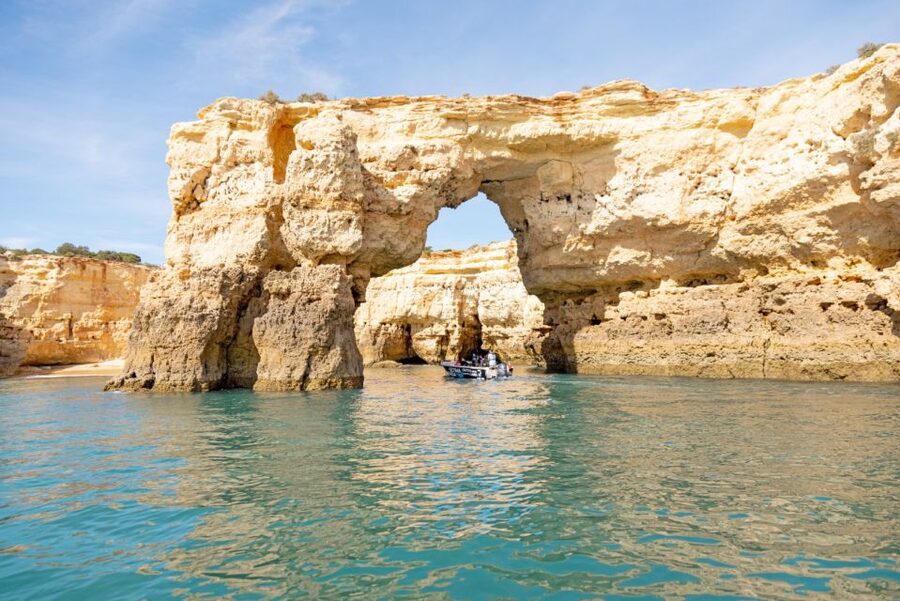 Armação de Pêra: Benagil Caves and Secret Beaches Boat Trip - Who should book this Benagil boat trip?