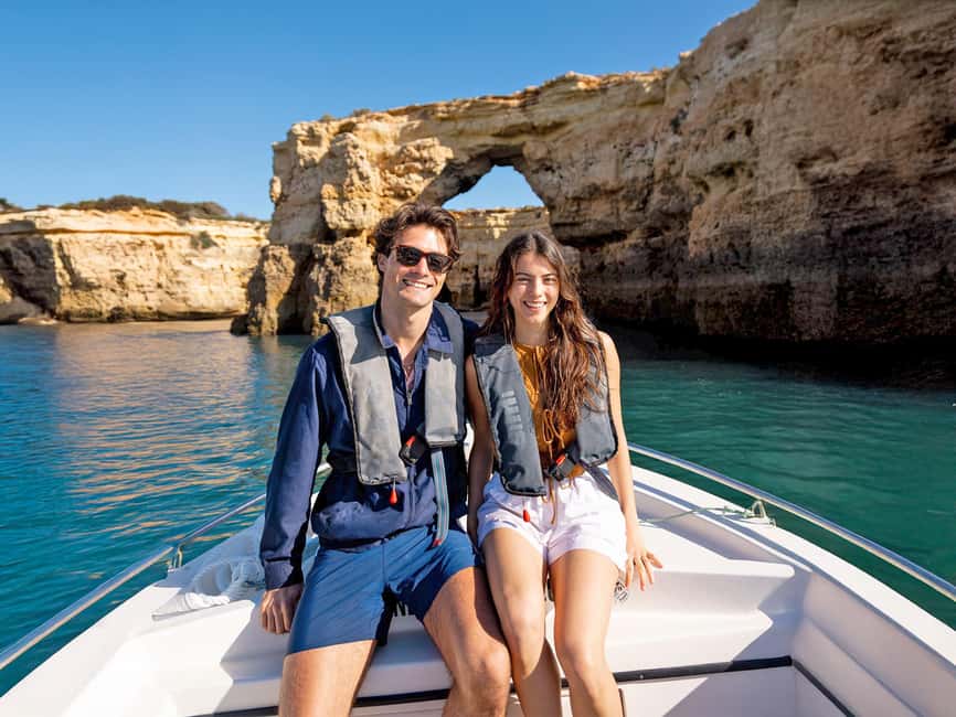 Armação de Pêra: Benagil´s 15 Best Caves Boat Tour - Benagil Cave from the sea