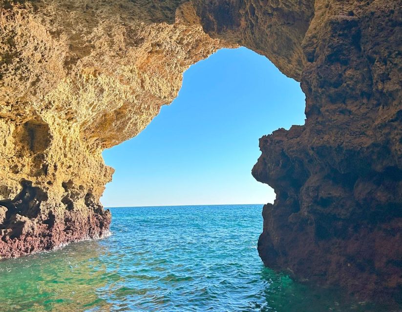 Armação de Pêra: Benagil´s 15 Best Caves Boat Tour - Paradise Cave and the return to Armação de Pêra