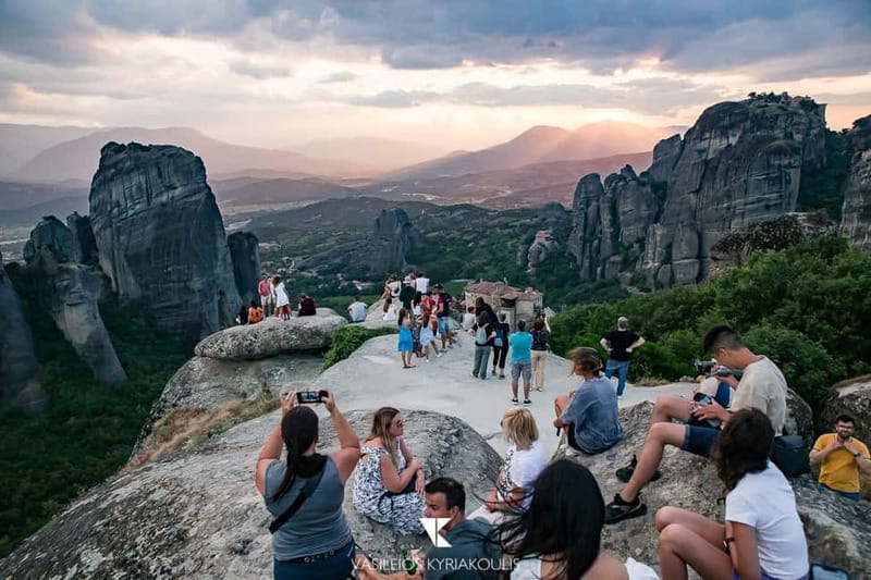 Athens: Guided Tour to Meteora Monasteries & Hermit Caves - The Hermit Caves of Badovas