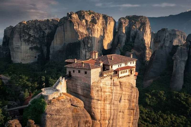 Athens: Guided Tour to Meteora Monasteries & Hermit Caves - The Athens option: a 14-hour day