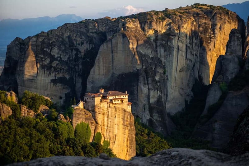 Athens: Meteora Monasteries, Hermit Caves & Seaside Escapes - Seeing all eight monasteries from Panorama Rock