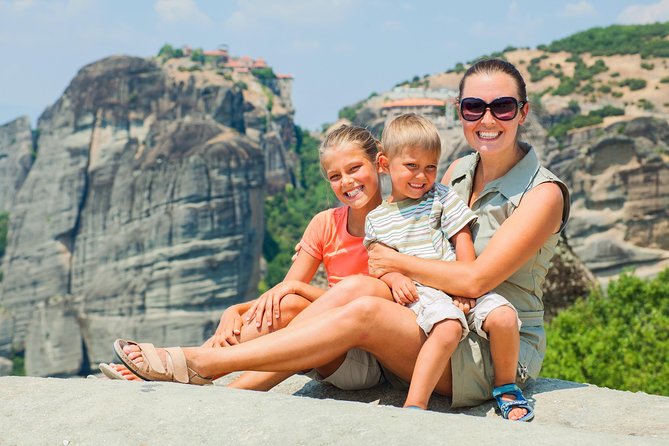 Athens: Meteora Monasteries, Hermit Caves Tour with Pickup - Kalambaka and the switch to a local minibus