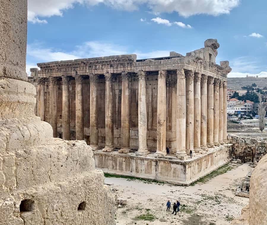 Baalbek Temples & Ksara Caves w/pick-up,guide, entries+lunch - Timing, comfort, and practical details