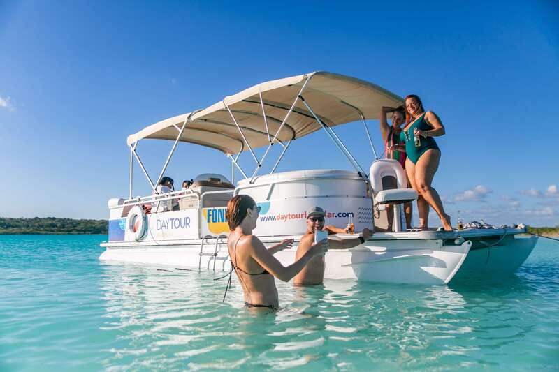 Bacalar: Private Boat Tour - Pirate Canal, Cenotes & Islands - Cenote Esmeralda and the first lagoon views