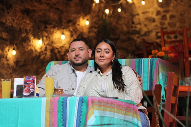 Balloon flight + Breakfast in cave + Pyramids + Pick up CDMX. - Who will enjoy this morning most