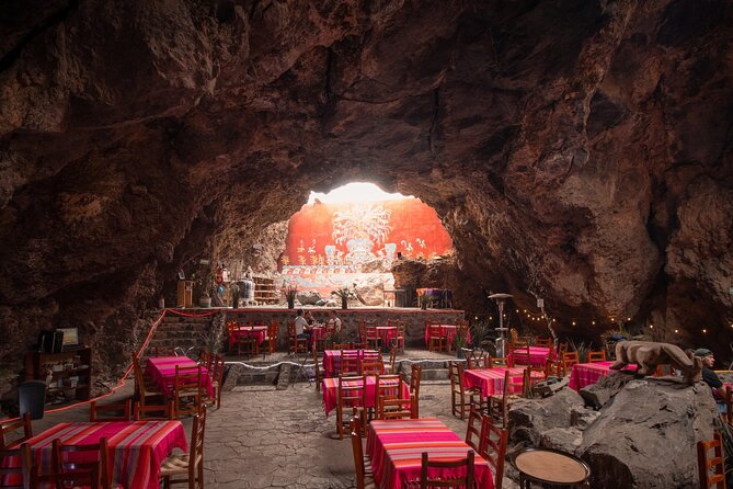 Balloon Flight with Breakfast in a Natural Cave and Transportation from CDMX - The 4:30 a.m. start from Mexico City