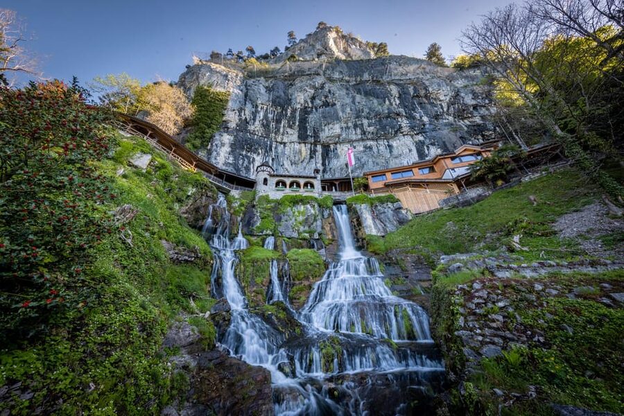 Beatenberg: Beatus Caves Entry Ticket with Museum - Who should book the Beatus Caves?