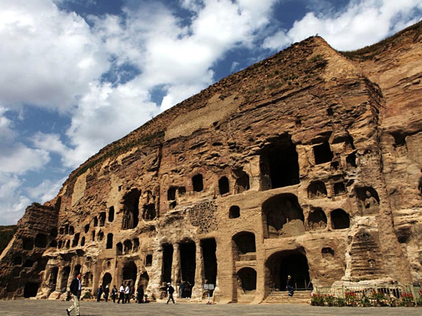 Beijing:Bullet Train Tour to Hanging Temple&Yungang Grottoes - The private guide and driver arrangement