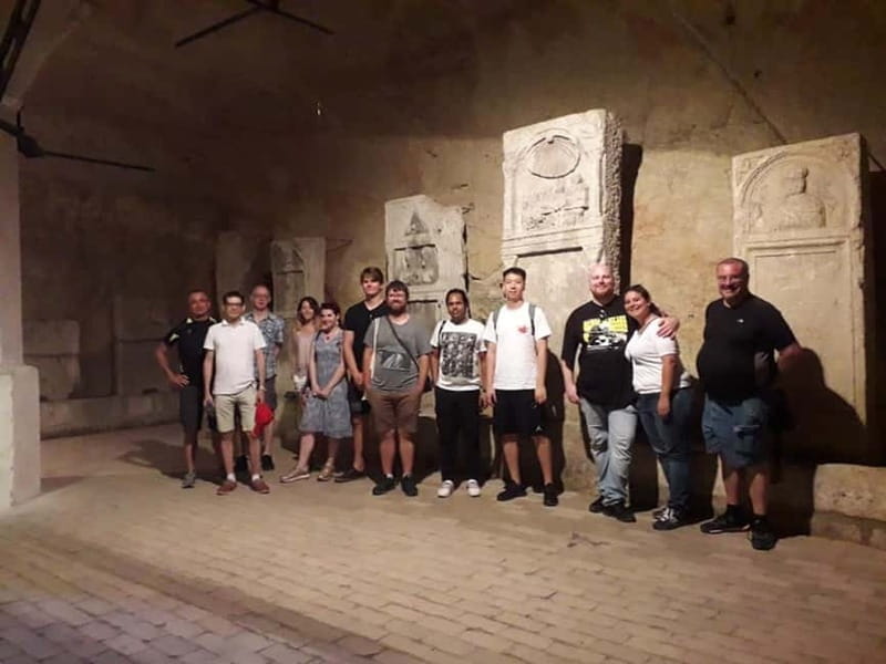 Belgrade: Underground Tour with Glass of Wine - The guides make or break the history