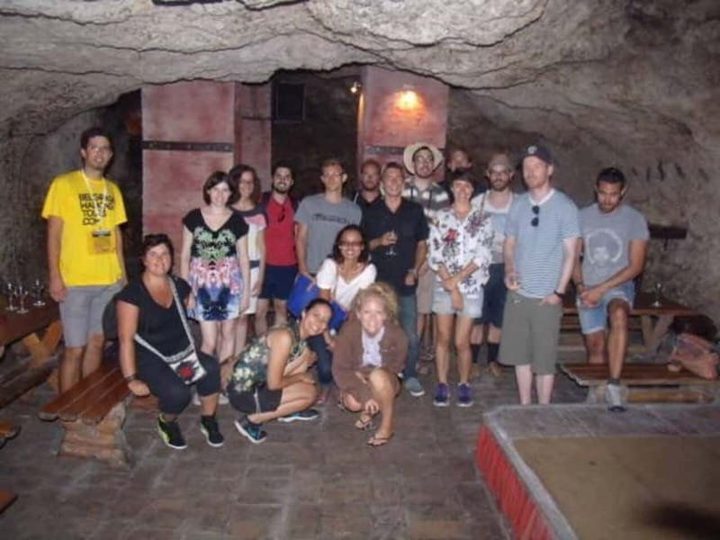 Belgrade: Underground Tour with Glass of Wine - Meeting the guide at Republic Square