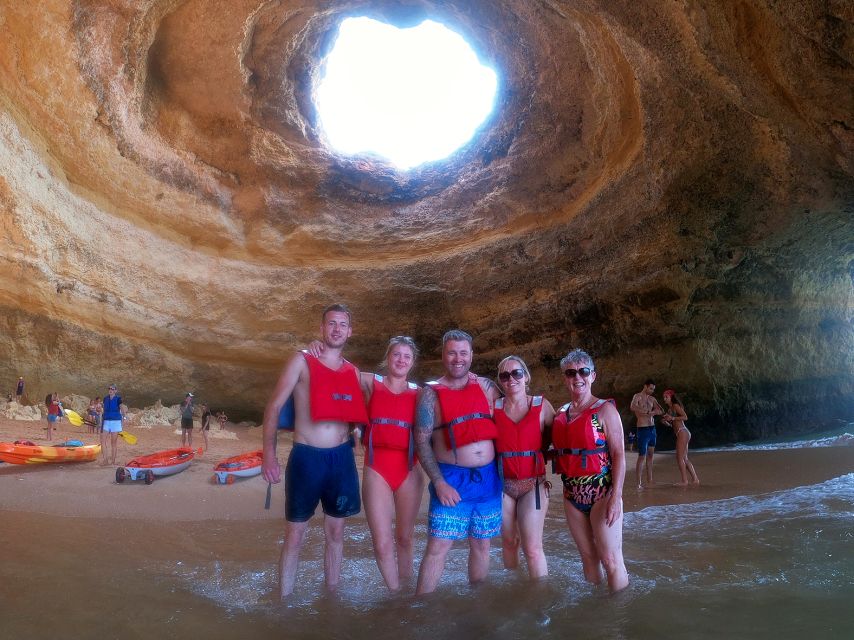 Benagil: Kayaking Adventure in Benagil Caves & Marinha Beach - The guides make a real difference