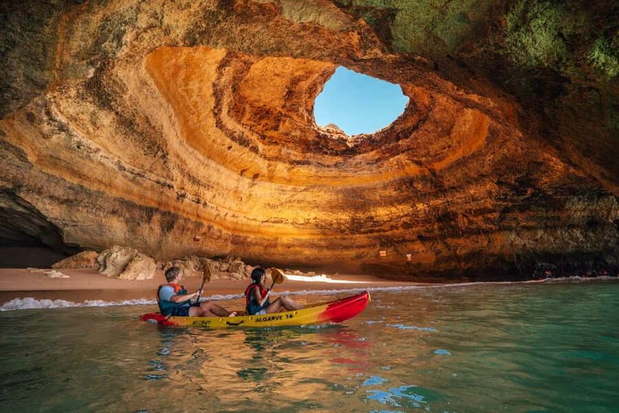 Benagil: Kayaking Tour to the Benagil Cave (Free Shower) - Key points before you book