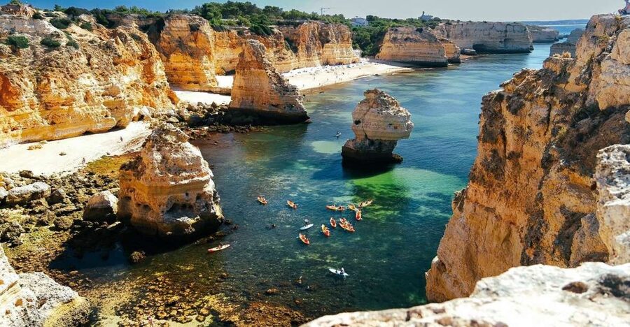 Benagil: Sunrise kayak tour Benagil caves and secret spots - Setting out from O Litoral