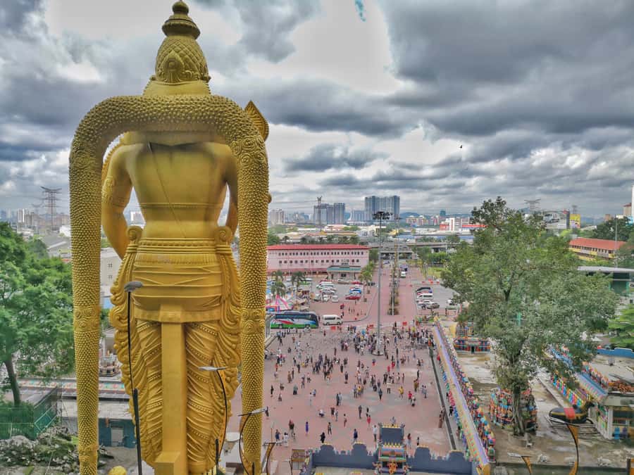 Best of Kuala Lumpur Tour with KL Tower & Batu Caves - Batu Caves and the 272-step climb