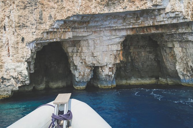 Blue Cave & 6 Islands Speedboat Tour From Split or Podstrana - Pakleni Islands and the Blue Lagoon views