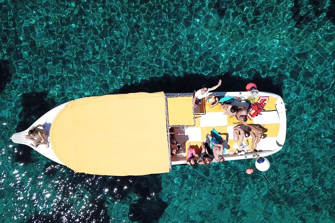 Blue Cave and Hvar Boat Tour: Small-Group from Split or Brac - Five useful things to know before you book