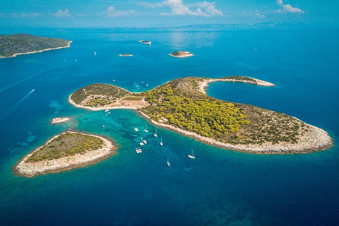 Blue Cave and Hvar Tour - 5 Islands Tour from Split and Trogir - Stiniva Cove and Budikovac Island