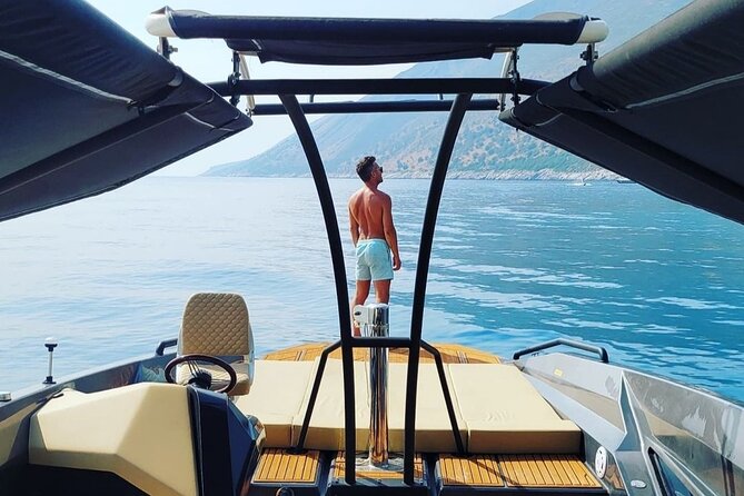 Blue cave & Hvar, 5 islands speed boat tour with unique boats from Split - Budikovac gives you the proper swim