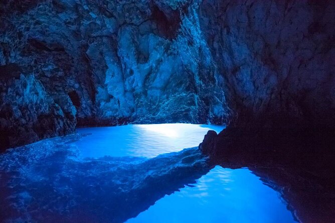 Blue Cave & Vis Island speedboat tour from Hvar - The Green Cave on Ravnik