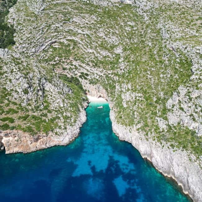 Blue Gem Cave Speedboat Tour Vlore - Dafina Bay and Dafina Cave