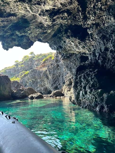 Boat Tour: Island hopping by dinghy with cave visits and snorkeling - What Happens During the 2.5-Hour Ride