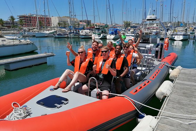 Boat trip to the caves of Benagil - Carvoeiro caves and the coastal rock formations