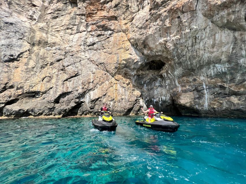 Cala Millor: Jetski Tour of Sea Lion Cave or Caves of Artà - Starting in Cala Bona with a short safety briefing