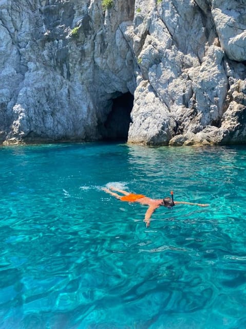 Capri: 3-Hour Private Boat Tour with Blue Grotto Visit - Starting at Marina Grande and finding Dock 23