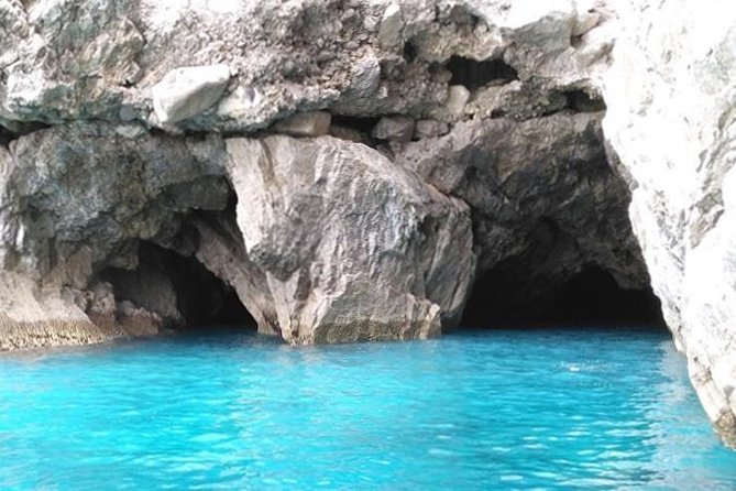 Capri Boat Tour from Sorrento: Swim, Grottos & Light Lunch - Weather, organization, and comfort